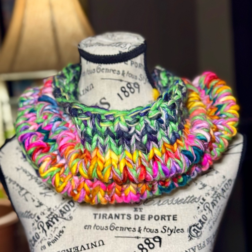 Hand Knit Luxury Infinity Cowl•One of a Kind Chunky Boho Scarf •Artisan Knitwear